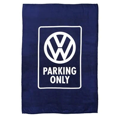 Imagen de BRISA VW Collection Manta de Felpa Suave Volkswagen con diseño del Logo (150x200cm/Solo Estacionamiento/Azul)