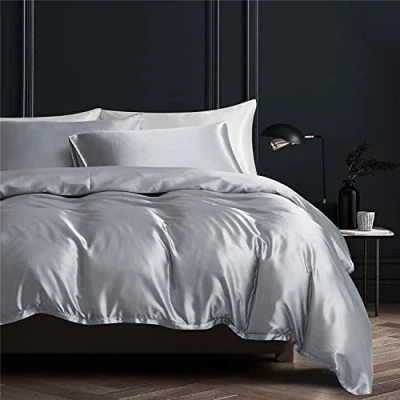 Imagen de Gezu juego de funda nórdica satén seda, 140 x 200 cm, color gris claro liso, sedoso brillante, suave, cama para 1 persona con almohada 65 cm cremallera