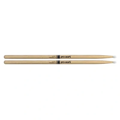 Imagen de Promark TX5AN American Hickory 5A Nylon Tip Drumsticks