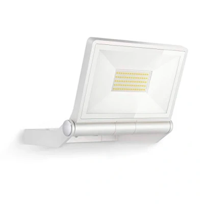Imagen de Steinel XLED ONE XL Foco LED para exteriores, fabricado en aluminio, color blanco, con consumo de 42,6 W e intensidad 4200 lúmenes, ideal accesos, patios y jardines