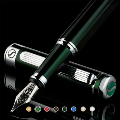 Imagen de Scriveiner Pluma Estilográfica Impresionante Lujosa con Acabado Cromado en Verde Muy Oscuro, Plumín Schmidt (Medio), Mejor Set de Regalo Empresa para Hombre y Mujer, Ejecutivo, Oficina