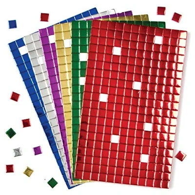 Imagen de Baker Ross Cuadrados Metalizados de Espuma autoadhesiva (Pack 1440) para Mosaicos. Diseños y Manualidades navideñas