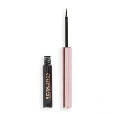 Imagen de Makeup Revolution, Delineador Líquido Super Flick, Altamente Pigmentado, Negro, 2.4ml