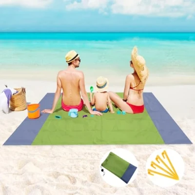 Imagen de Alfombra de Playa Antiarena, 210 X 200 cm Manta Impermeable, Esterilla Playa, con 4 Clavos Fijos, para Viajes Al Aire Libre Acampar Pícnic
