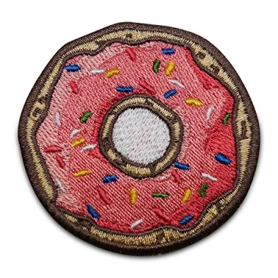 Imagen de Finally Home Parche termoadhesivo con diseño de donut rosa
