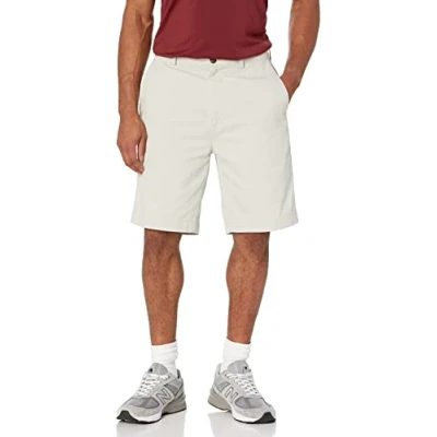 Imagen de Amazon Essentials Pantalones Cortos Chinos de 23 cm con Corte Clásico Hombre, Plateado, 36W
