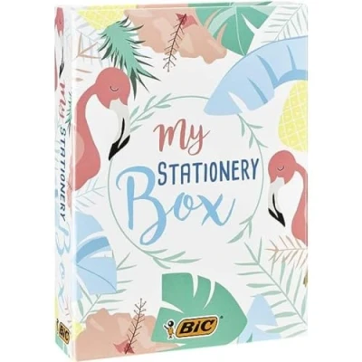 Imagen de BIC My Stationery Box, Multipack de 28 Unidades para Regalo, 10 Rotuladores, 6 Bolígrafos, 4 Subrayadores, 1 Corrector Cinta, 5 Rotuladores Permanentes, 2 Blocs Notas Adhesivas y Cuaderno A5.