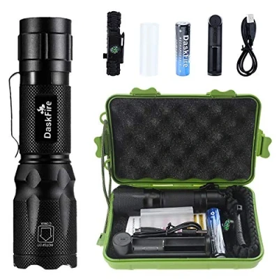 Imagen de Linterna LED Set tipo 2 en 1 super brillante 900 lumen luz negra UV 395nm. 4 modos UV. recargable. de inspección impermeable para acampar al aire libre