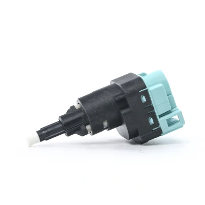 Imagen de MEYLE 114 890 0013 Interruptor luces freno manual (por pedal) 4 ORIGINAL Quality AUDI: A4 B7 Berlina, B6 Avant, VOLKSWAGEN: Golf 5