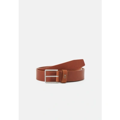 Imagen de Calvin Klein Formal BELT 3,5 CM Cinturón, Hombre, Talla: 110, Cognac