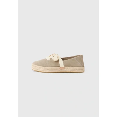 Imagen de TOMS Carolina Alpargatas, Mujer, Talla: 37.5, Medium beige Zapatos