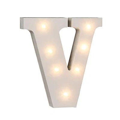 Imagen de Out of the blue 57/6095 Letra de madera «V», iluminada con 7 luces led, funciona pilas, aprox. 16 cm