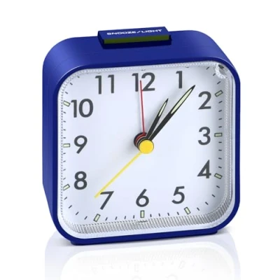 Imagen de VFANDV Reloj Despertador Analógico Silencioso, Despertadores de Mesilla Viaje Cabecera con Luz Nocturna Función Repetición para el Hogar (Azul)