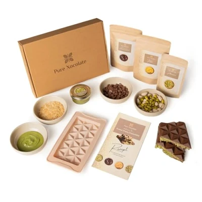 Imagen de Pure Xocolate Kit de chocolate estilo Dubai DIY Caja regalo con belga, crema pistacho y pelo ángel (kadayif) Incluye molde silicona hacer lujo