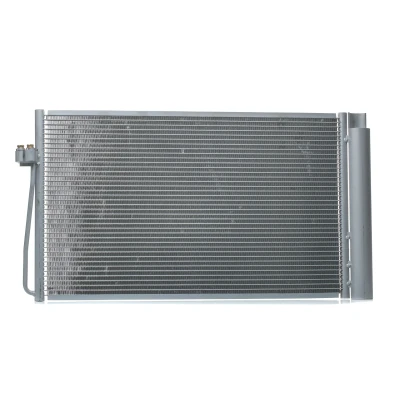 Imagen de NISSENS 94747 Condensador con secador Aluminio 650 R 134 a BMW: 5 Berlina, Touring norauto, oscaro, mister auto