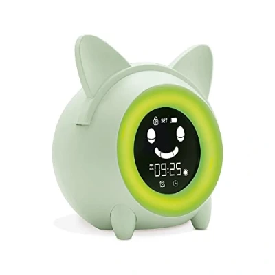 Imagen de Metronic 477346 Despertador Digital Reloj Pequeño con Luz quitamiedos, didáctico Infantil 3 melodías, Fecha, función Snooze, Siesta, Verde Pastel