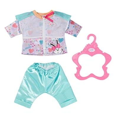Imagen de BABY born 832622 Conjunto Casual Rosa para muñecas de 43 cm Incluye Chaqueta, Pantalones y Percha Fácil Manos pequeñas Fomenta la empatía Las Habilidades sociales Edad: 3+ años