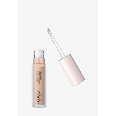 Imagen de KIKO Milano Skin Lover Intensive Serum Concealer 05, Corrector De Larga Duración Para El Contorno Los Ojos