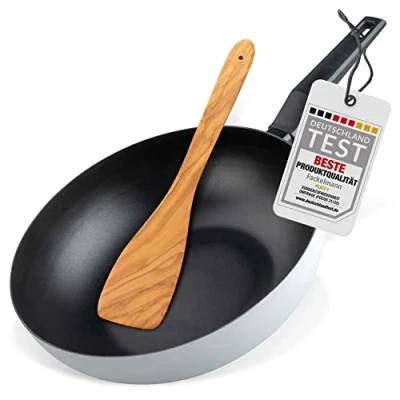 Imagen de Fackelmann Sarten Wok Balance de 30 cm, antiadherente, 90% aluminio reciclado con mango plástico ergonómico y espátula apto para lavavajillas madera olivo