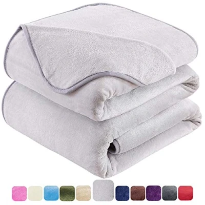 Imagen de HOZY Manta Suave 350g/m² Franela Reversible para Cama/Sofa &amp; Cubre Sofas(sin Electricidad Estática) Universal Cuatro Estaciones Gris 150x200 cm