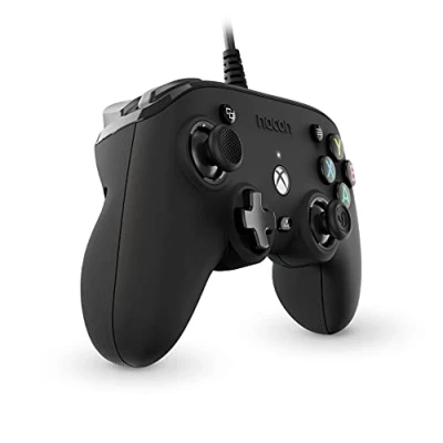 Imagen de Mando Xbox Nacon Pro Compact, Compatible con Series/Xbox One/PC, Cable, 3 m, Retroiluminación, Negro