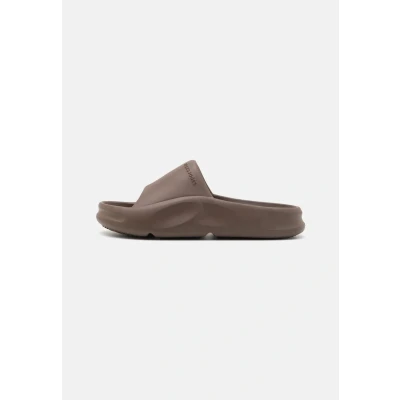 Imagen de Jack &amp; Jones Jfwstatus Moulded Slider Chanclas de baño, Hombre, Talla: 40, Carafe Zapatos