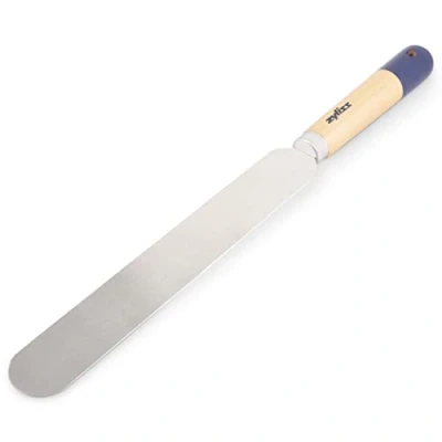 Imagen de Zyliss E980210 Espátula para Pastel, Madera/Acero Inoxidable, Plata/Natural/Azul, Extiende Glaseado/Mezclas de Pasteles/Decoración, Madera Origen Responsable, 5 Años Garantía