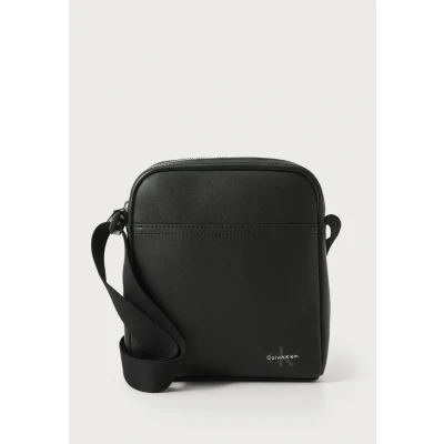 Imagen de Calvin Klein Jeans MONO LOGO Reporter Bandolera, Hombre, Talla: One Size, Black