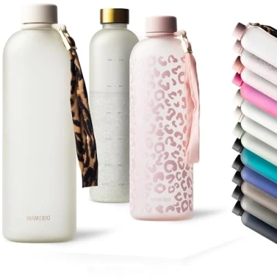 Imagen de MAMEIDO Botella agua 1,5 litro 1,5l motivacional sin BPA, antigoteo, tritan para Colegio, Gym, Oficina (Ivory Beige, 1500ml)