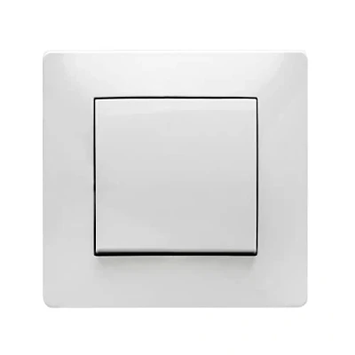 Imagen de FAMATEL Pulsador Enchufe de empotrar Serie Habitat 15 Fácil instalación Alta estanqueidad del producto Libre hálogenos 10A 250V Blanco