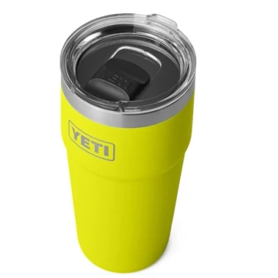 Imagen de YETI Rambler Cup, Vacuum Insulated Stainless Steel Stackable Cup with Magslider Lid, Firefly Yellow, 20 oz (591 ml)