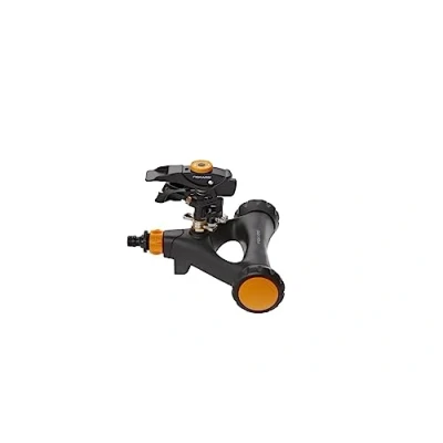 Imagen de Fiskars Aspersor cañón metal Con ruedas XL, control de la distancia, del chorro y rotación, Tamaño universal, Alcance Ø 26 m, 938 g, Negro/naranja, 1023656