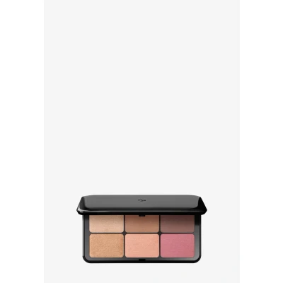 Imagen de KIKO Milano Irresistible Total Look Face Powder Palette 02 Paleta De polvos Faciales Con 2 Bronceadores, coloretes Y iluminadores