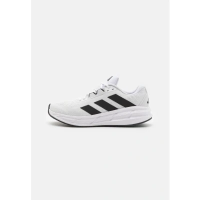 Imagen de adidas Performance Questar 3 Zapatillas de running neutras, Hombre, Talla: 42 2/3, Footwear white/core black/dash grey Zapatos