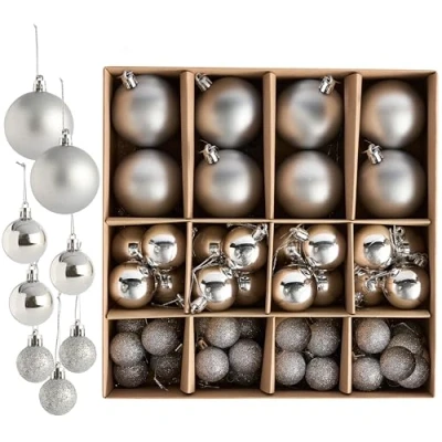 Imagen de THE TWIDDLERS Pack de 50 Bolas Navidad Plateadas Tamaños y Acabados Variados 6cm, 4cm, 3cm Mate, Brillante con Brillantina para Decoración del Árbol