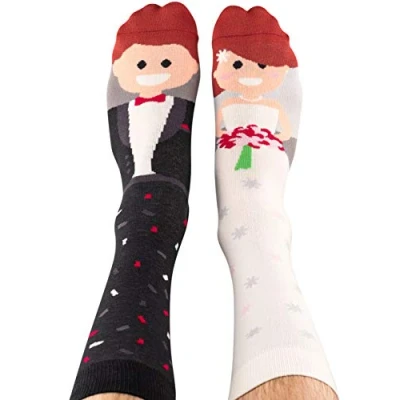 Imagen de Nanushki Calcetines divertidos y con texto &quot;Mr Left &amp; Mrs Right&quot; para la novia el novio Mr Right 44/46 ES