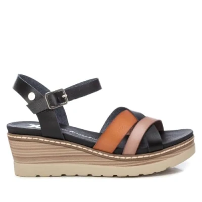 Imagen de XTI Sandalia Mujer Negro Calzado Cómodo y Versátil Moda casual Modelo 14284906 (Talla 40)