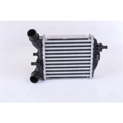 Imagen de NISSENS 96168 Intercooler ABARTH: 500 / 595 695 Hatchback