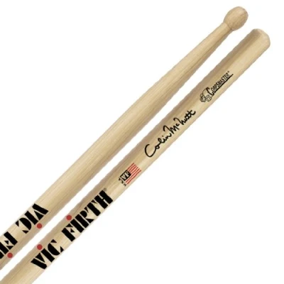 Imagen de Vic FIrth Baqueta para cajas serie Corpsmaster® Signature Colin McNutt Punta de Madera