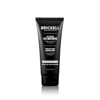 Imagen de Brickell Men&#039;s Daily Defense SPF 20 Hidratante Facial, Natural y Orgánico, Protector Solar Facial de Zinc, Hidrata Protege la Piel Contra los Dañinos Rayos UVA/B, 100 ml, Sin Perfume