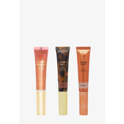 Imagen de Trío de Varitas Cremosas para el Rostro Revolution Pro, Set Maquillaje en Crema Contorno, Colorete e Iluminador, Vegano y Sin Crueldad, Oscuro, 1x12ml, 2x15ml