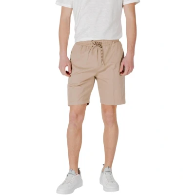 Imagen de Gianni lupo Hombre Pantalones cortos y bermudas Camel Talla: 42 5AV SHOP
