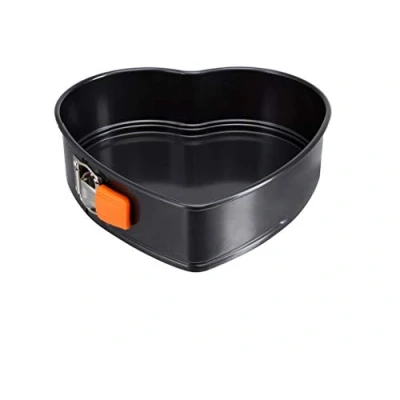 Imagen de Le Creuset Cake Tin Pan Patiliss Heart 26 x 25 cm