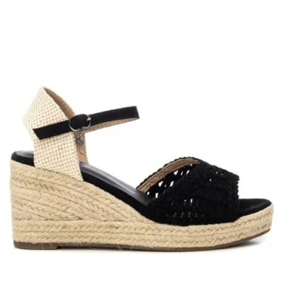 Imagen de XTI Sandalia Mujer Negro Calzado Cómodo y Versátil Moda casual Modelo 14397502 (Talla 38)