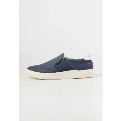 Imagen de Zapatilla Casual sneaker con cierre cordones de color navy para hombre Ropa