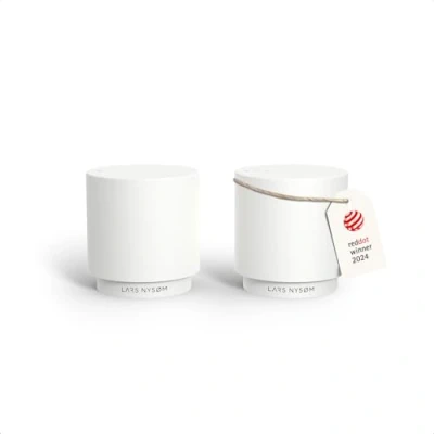 Imagen de LARS NYSØM Juego de Salero y Pimentero Acero Inoxidable con Moderno Diseño Minimalista, Fácil Recarga (Pure White)