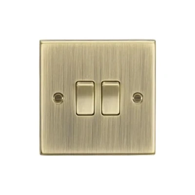 Imagen de Knightsbridge Interruptor de placa 2 vías 10AX 2G Borde cuadrado latón antiguo