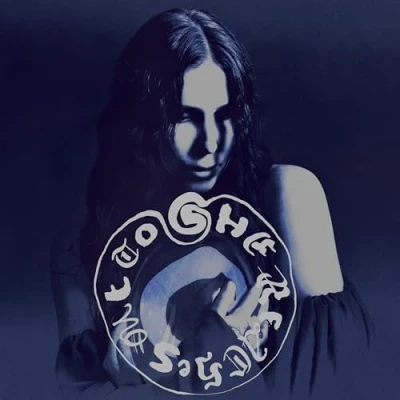 Imagen de She Reaches Out To
