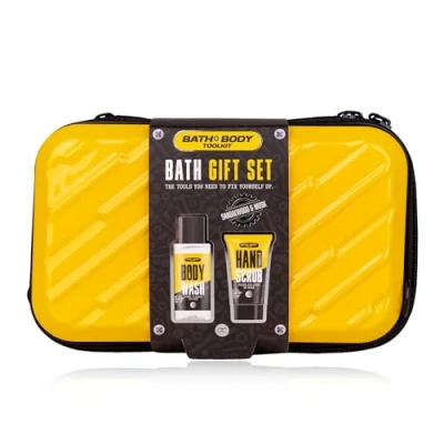 Imagen de Accentra BATH + BODY TOOLKIT set de regalo en estuche rígido baño y ducha con sándalo almizcle que incluye gel exfoliante para manos viaje 2 piezas hombre