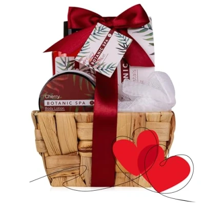 Imagen de Accentra set de baño para mujer CHERRY SPA en una cesta hierbas marinas cuidado 4 componentes incluido gel ducha, sales baño, loción corporal y esponja red regalo